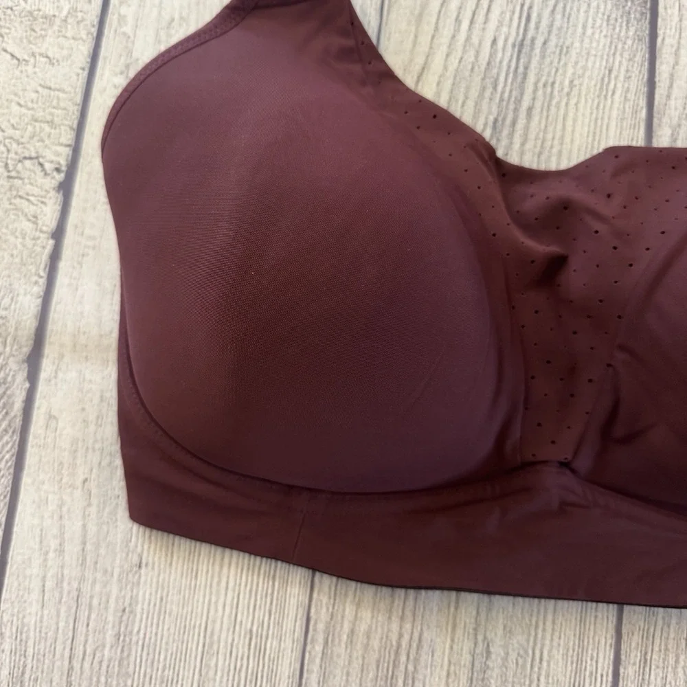 Lululemon Run Times Bra High Support‎ Size 34E  Maroon Athletic Jogging Bra